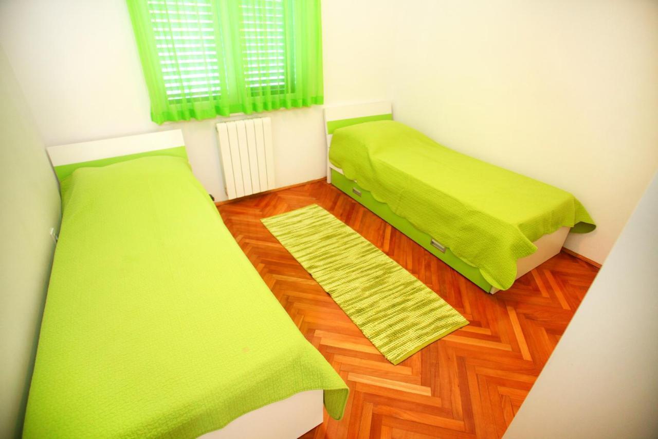 Apartments Nakir Slatine Pokój zdjęcie